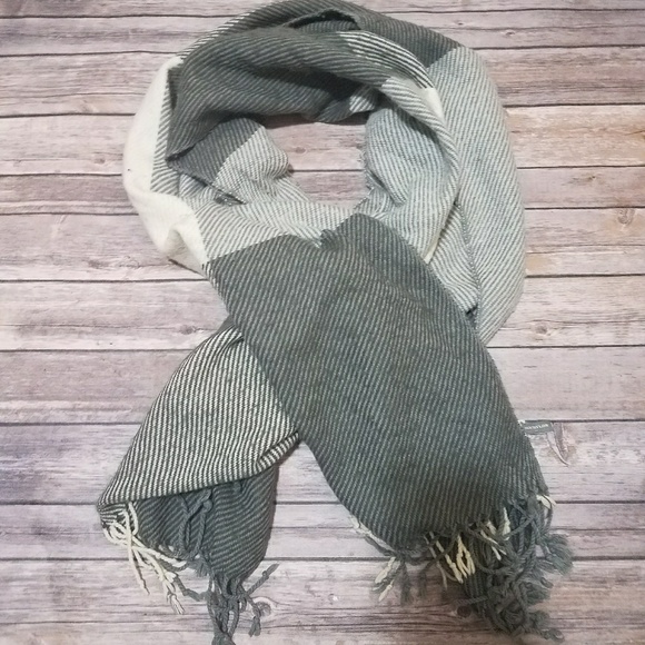 Ann Taylor Accessories - Oversized Ann Taylor scarf